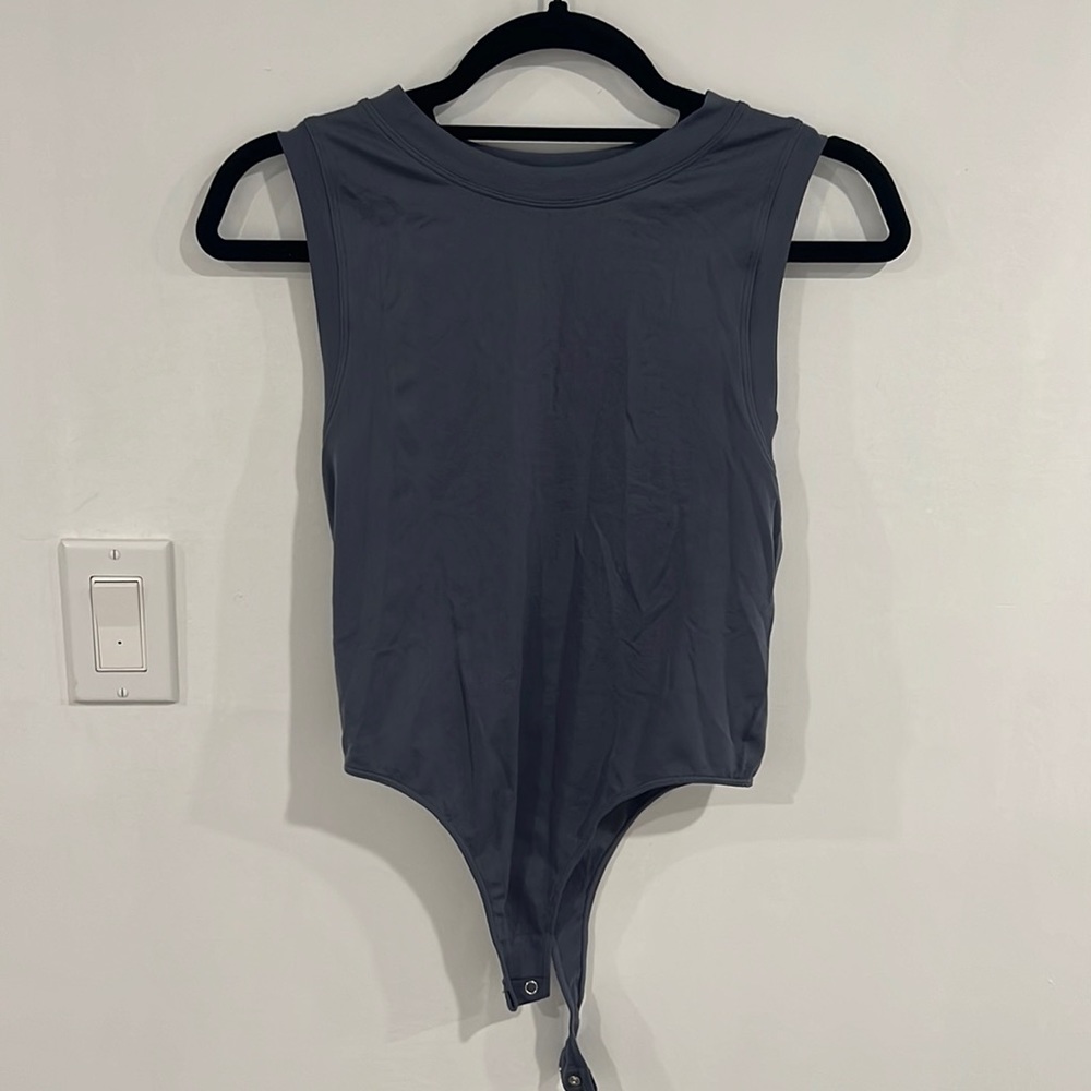 High neck bodysuit